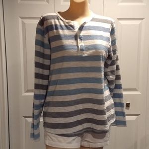Ocean C summary beachy urrent beach top size small